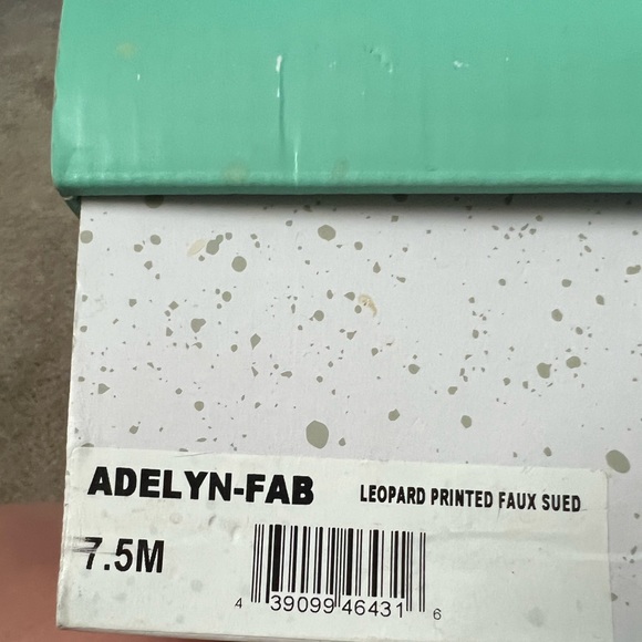 NWT Adelyn-Fab Leopard Opened Toe Heels - Picture 2 of 4
